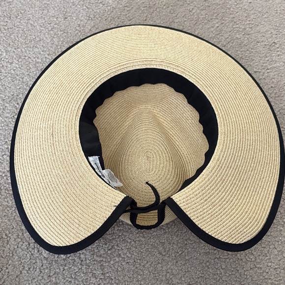 Tommy Bahama Women’s Tan Wide-Brim Sun Hat with Black Trim
